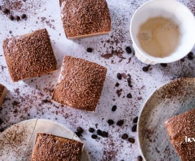 individual pecan and coffee cakes