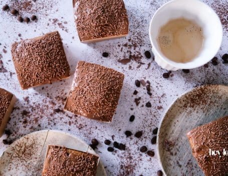 individual pecan and coffee cakes