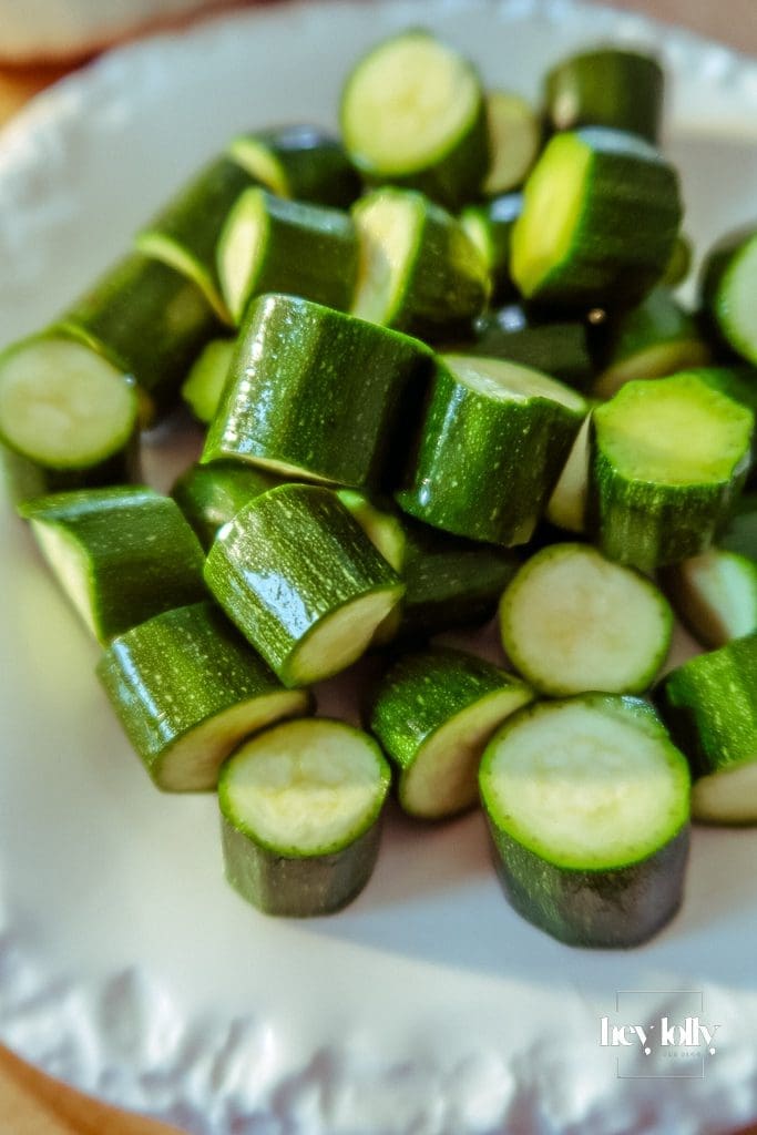 Courgettes sliced into thick rounds; 