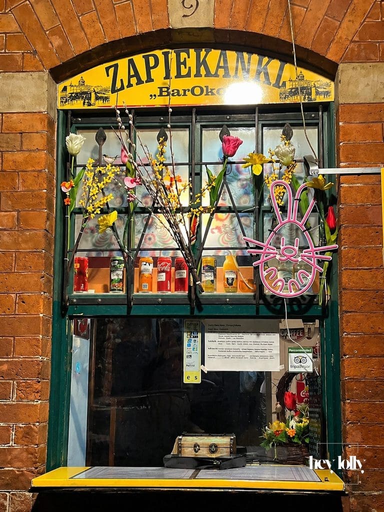Okraglak zapiekanki window in Plac Nowy Kazimierz Krakow
