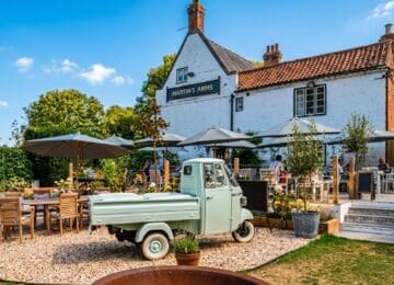 hey lolly the martins arms colston bassett review