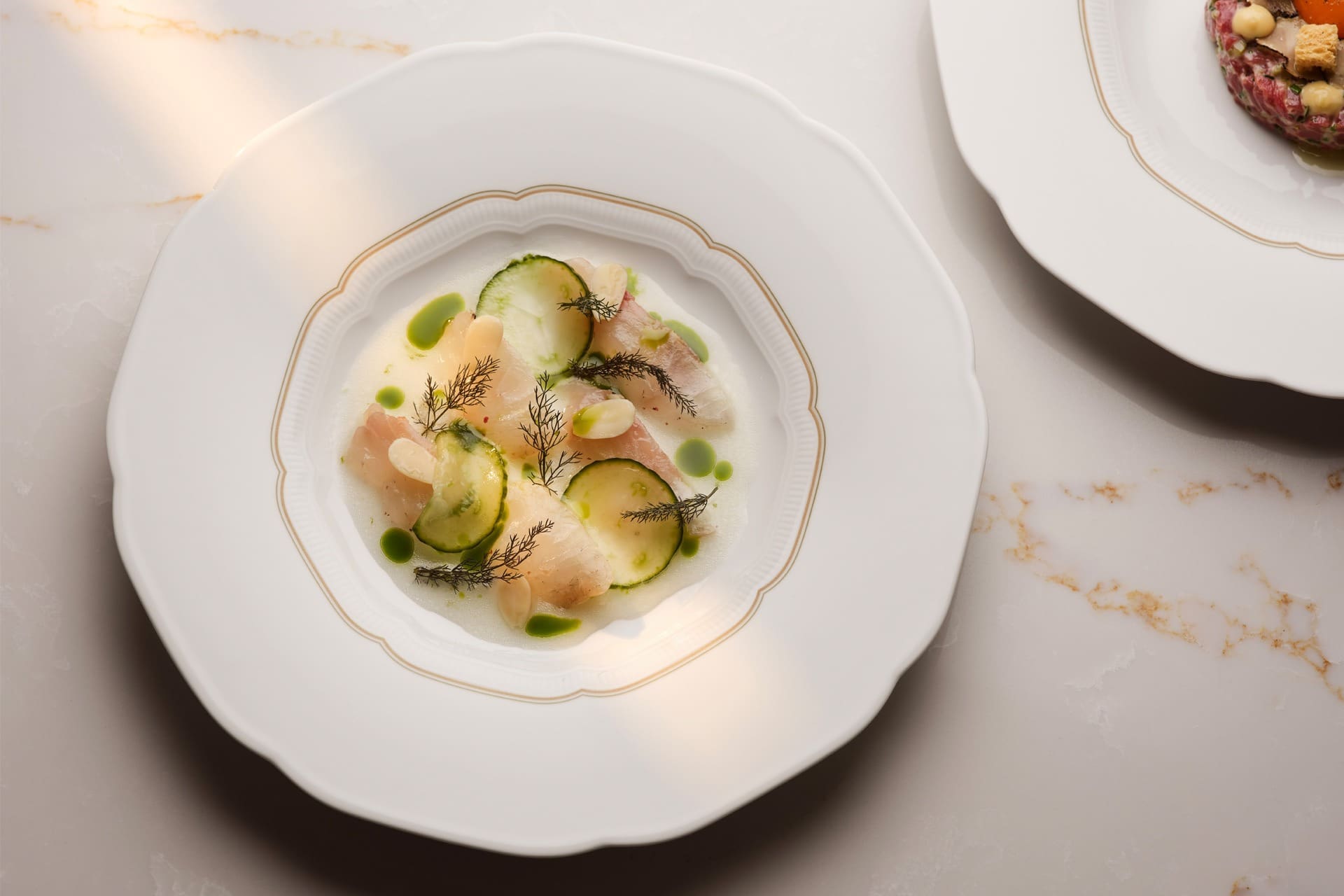 The London EDITION Berners Tavern dining room for food lovers